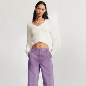 Aritzia Sunday best kitten v neck sweater